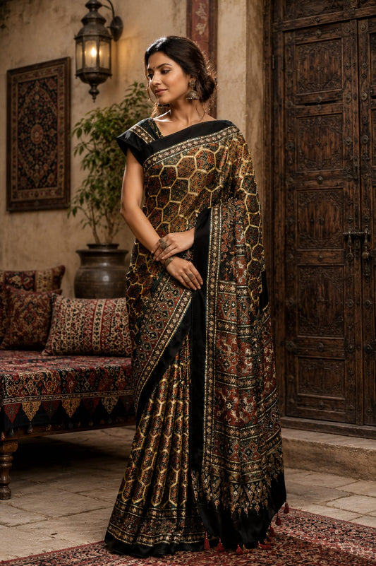 Green Samo Satin Saree with unstich blouse